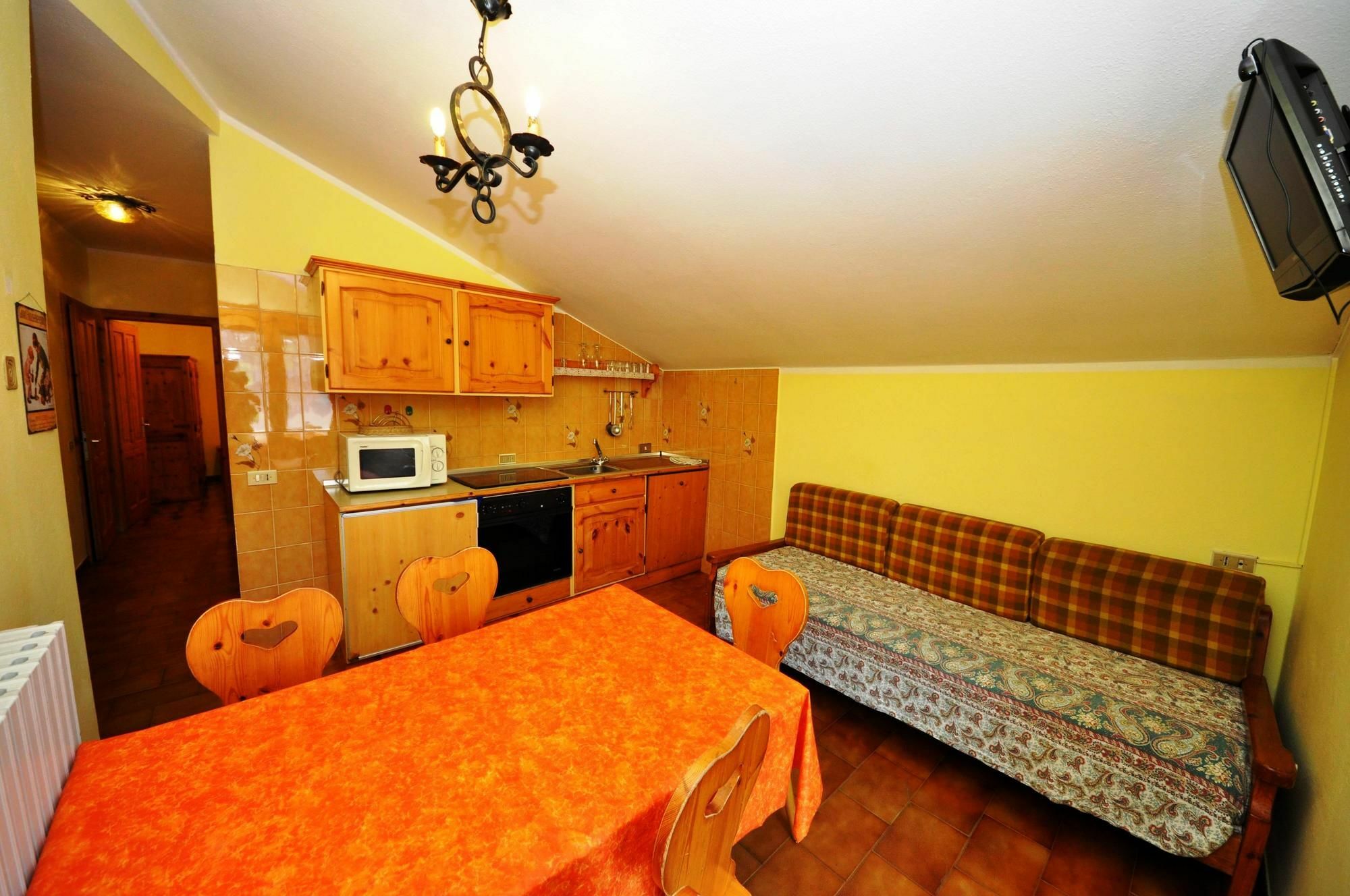 Residence Casa Longa Livigno Bagian luar foto